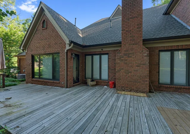 Homes for sale in Cordova, TN | 10065 E Country Way Dr, Cordova, TN 38018 | MLS# 3232589