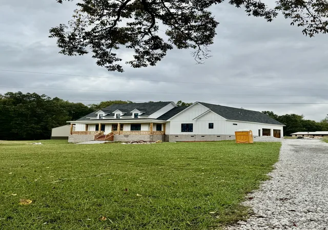 Homes for sale in Wartrace, TN | 3725 Ledford Mill Rd, Wartrace, TN 37183 | MLS# 3234623