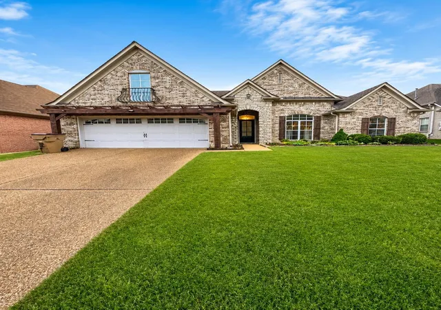 Homes for sale in Cordova, TN | 1611 Sutton Meadow Ln, Cordova, TN 38016 | MLS# 3232639