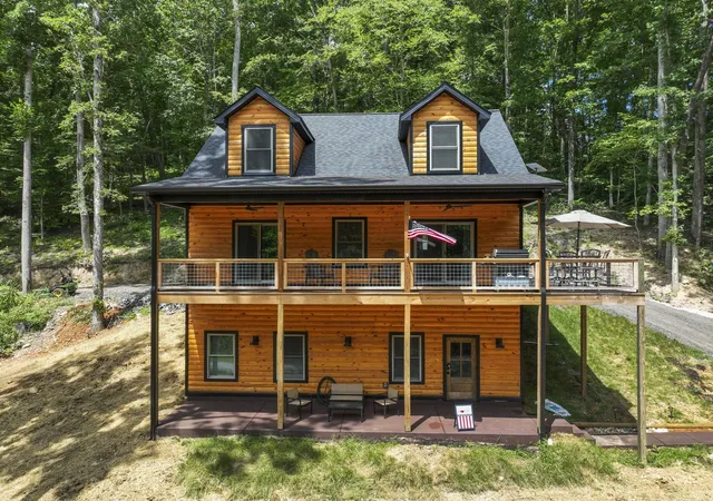 1st image of 9500 Mcfarlin Rd, Bon Aqua, TN 37025 | MLS# 3233205