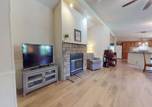 Photo 3 of Manufactured home for sale at 4805 Love Branch Rd, Hampshire, TN 38461 | MLS# 3233069 | Listing updated on 2026-09-25