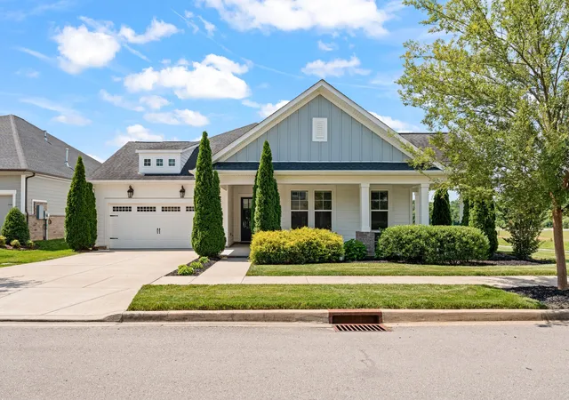 2nd image of 102 Edenburg Dr, Hendersonville, TN 37075 | MLS# 3232683
