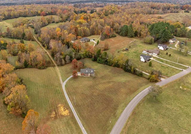 Photo 1 of Single family home for sale at 2700 Canoe Branch Rd, Lebanon, TN 37087 | MLS# 3255165 | Listing updated on 2026-09-01