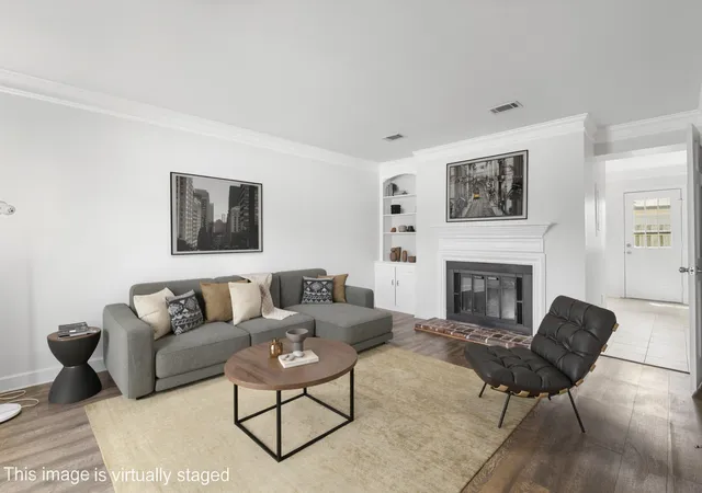 Photo 4 of Townhouse for sale at 110 Academy Sq, Nashville, TN 37210 | MLS# 3233656 | Listing updated on 2026-08-03