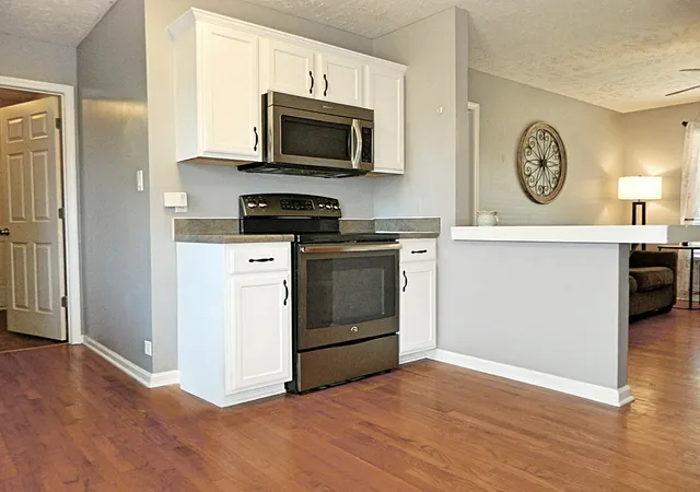Homes for sale in Clarksville, TN | 1340 Chucker Dr, Clarksville, TN 37042 | MLS# 3232780