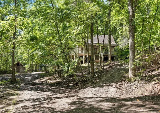 Homes for sale in Bethpage, TN | 1585 Butler Mill Hollow Rd, Bethpage, TN 37022 | MLS# 3232876