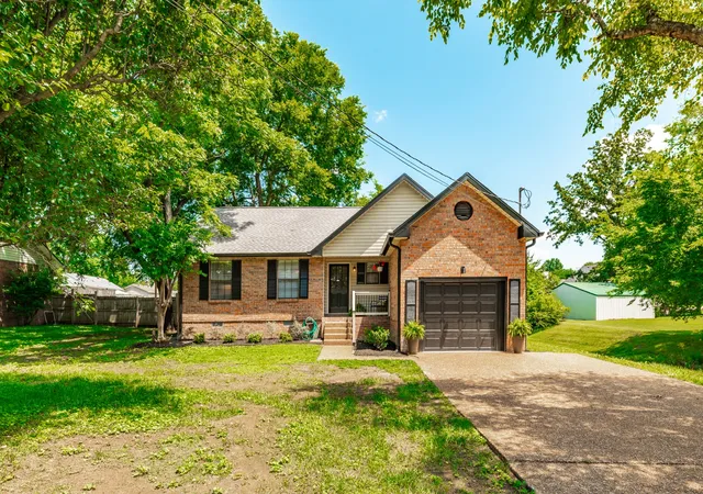 Homes for sale in Gallatin, TN | 442 Hancock St, Gallatin, TN 37066 | MLS# 3234129