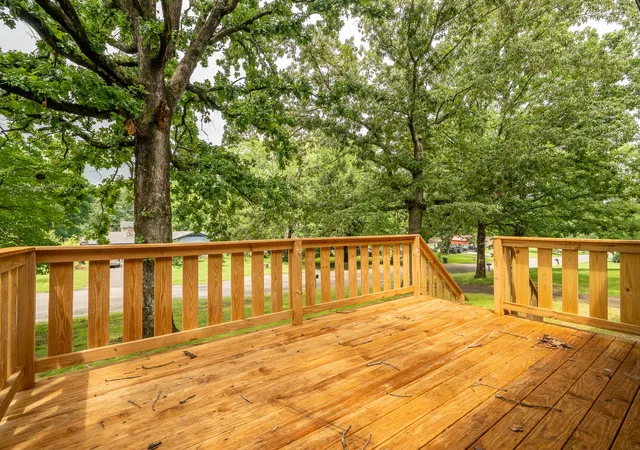 2nd image of 1615 Deer Hollow Dr, Lawrenceburg, TN 38464 | MLS# 3233163