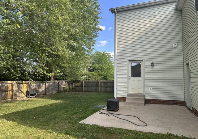 Photo 4 of Single family home for sale at 121 Vintage Cir, Hendersonville, TN 37075 | MLS# 3239648 | Listing updated on 2026-07-07
