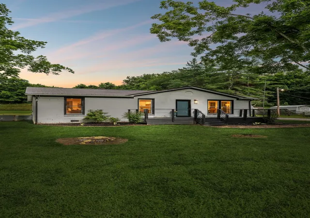 Homes for sale in Santa Fe, TN | 2632 Owens Dr, Santa Fe, TN 38482 | MLS# 3242641