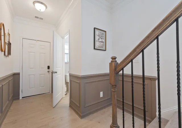 Photo 3 of Single family home for sale at 1233 Arroyo Dr, Nashville, TN 37218 | MLS# 3233022 | Listing updated on 2026-09-04