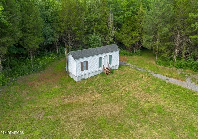 Photo 3 of Manufactured home for sale at 1541 Highway 163, Calhoun, TN 37309 | MLS# 3243324 | Listing updated on 2026-10-07