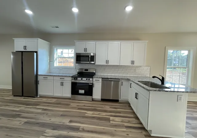 Photo 3 of Single family home for sale at 1203 E End St #B, Columbia, TN 38401 | MLS# 3244096 | Listing updated on 2026-10-03