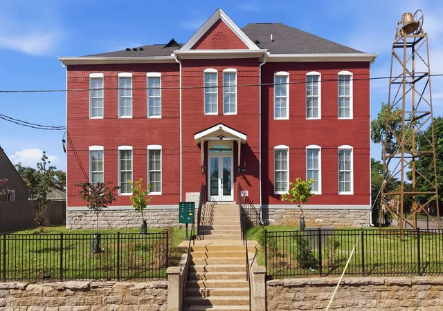4th image of 1600 10Th Ave N #201, Nashville, TN 37208 | MLS# 3270153