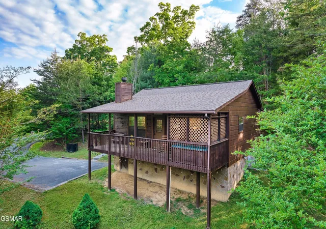 Photo 1 of Single family home for sale at 2619 Thad Trl, Sevierville, TN 37876 | MLS# 3299700 | Listing updated on 2026-09-26