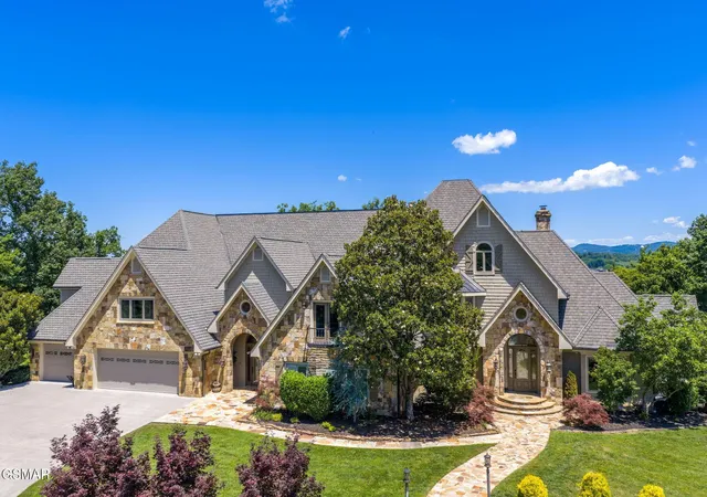 Homes for sale in Pigeon Forge, TN | 2205 Battle Hill Road, Pigeon Forge, TN 37863 | MLS# 3264202