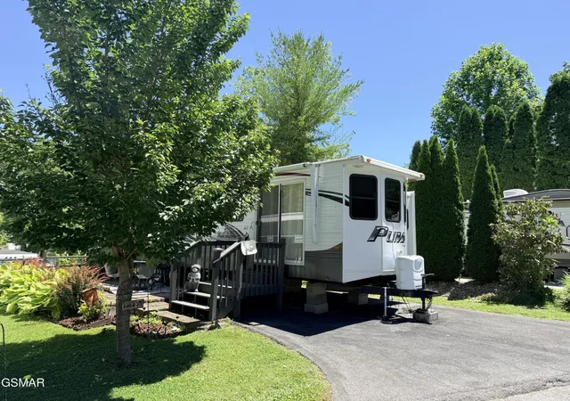 1st image of 4229 E Parkway #257, Gatlinburg, TN 37738 | MLS# 3513037