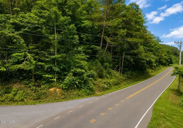 2nd image of 2131 Goose Gap Road, Sevierville, TN 37876 | MLS# 3269845