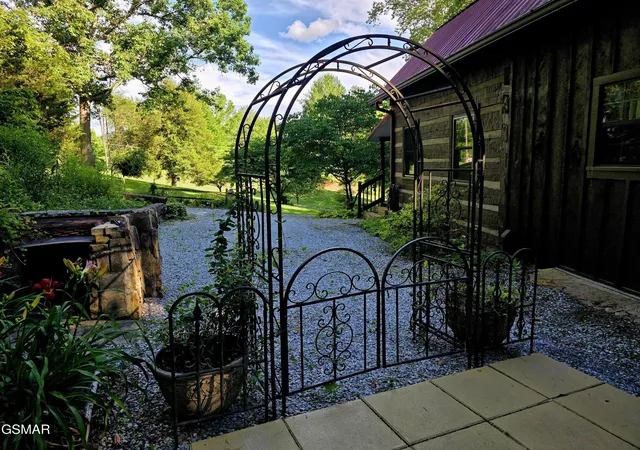 4th image of 2824 Mary Ridge Farm Road, Sevierville, TN 37862 | MLS# 3288554
