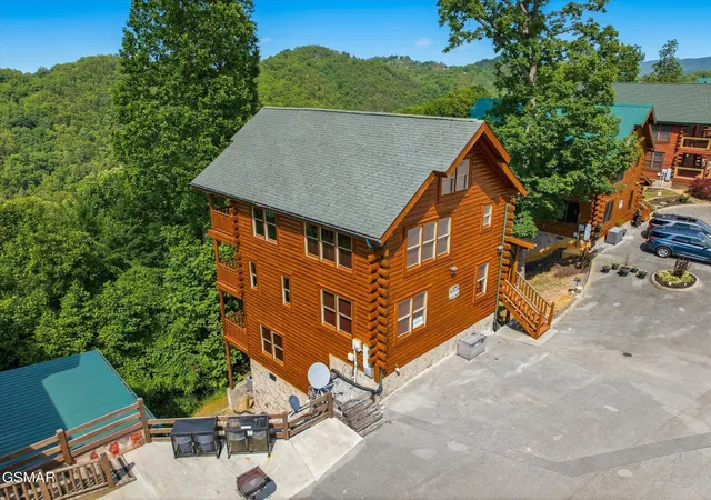 Homes for sale in Sevierville, TN | 2809 White Oak Ridge Lane, Sevierville, TN 37862 | MLS# 3269829