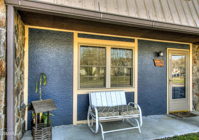 1st image of 625 S Asbury Dr #APT 11, Pigeon Forge, TN 37863 | MLS# 3302603