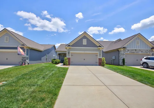 1st image of 1917 Fayette Ct, Spring Hill, TN 37174 | MLS# 3247184