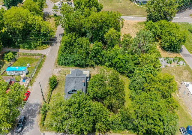 34th image of 1619 Beaumont Ave, Knoxville, TN 37921 | MLS# 3278272