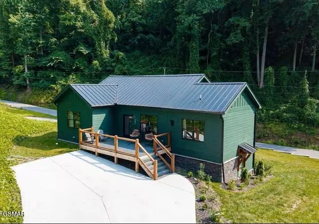 1st image of 706 Kelly Street, Gatlinburg, TN 37738 | MLS# 3306874