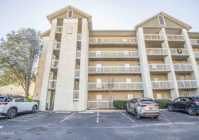 1st image of 205 Ogle Dr #UNIT 332, Pigeon Forge, TN 37863 | MLS# 3302021