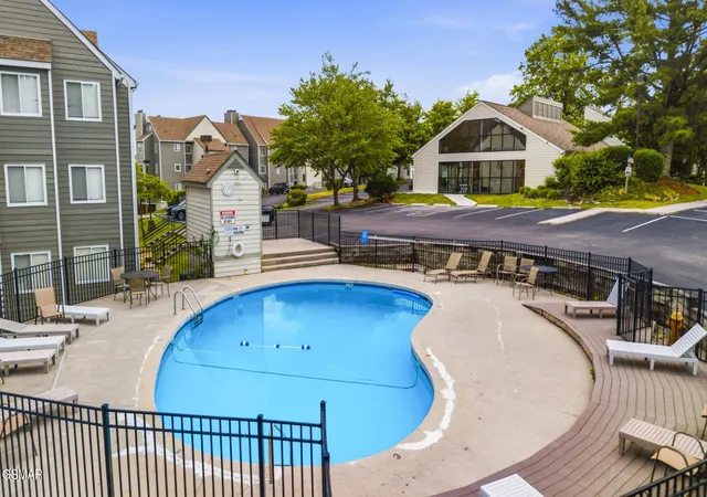 2nd image of 1260 Ski View Dr #Unit 4108, Gatlinburg, TN 37738 | MLS# 3307519