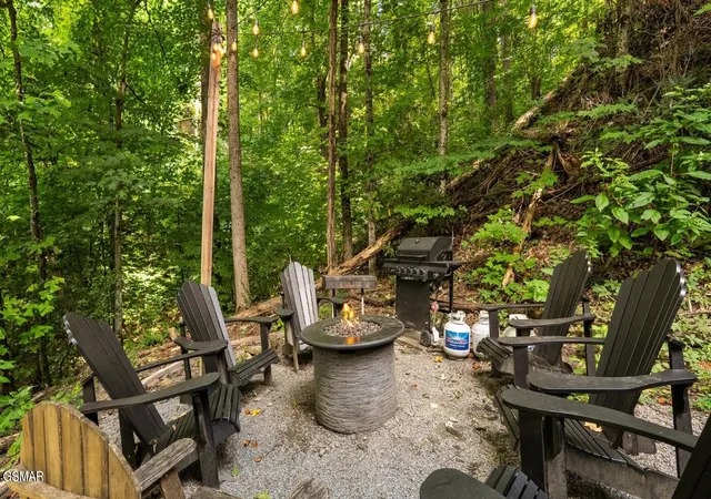 Photo 3 of Single family home for sale at 1318 N Baden Dr, Gatlinburg, TN 37738 | MLS# 3305346 | Listing updated on 2026-10-06