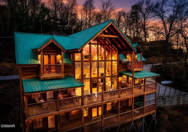 3rd image of 1167 Upper Alpine Way, Gatlinburg, TN 37738 | MLS# 3305344