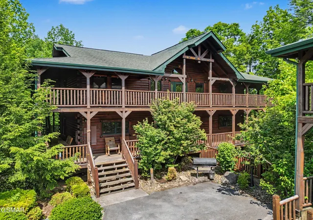 1st image of 805 Spirit Loop Way, Gatlinburg, TN 37738 | MLS# 3298390