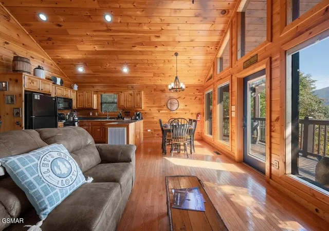 5th image of 4235 Round Top Way, Sevierville, TN 37862 | MLS# 3304402