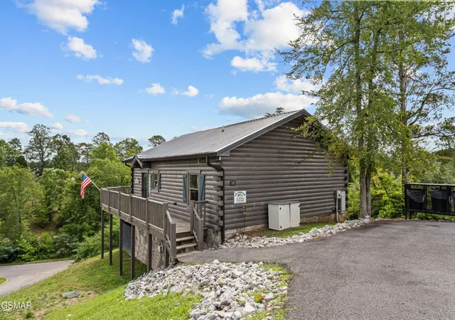 3rd image of 705 Rondayview Lane, Sevierville, TN 37876 | MLS# 3270011