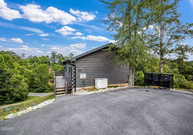 67th image of 705 Rondayview Lane, Sevierville, TN 37876 | MLS# 3270011