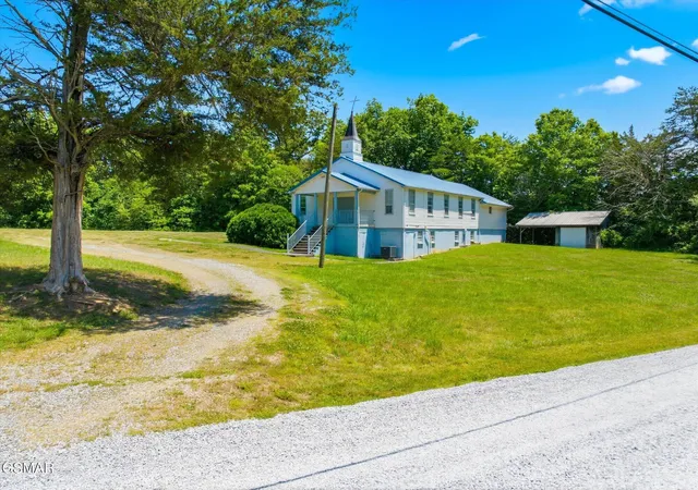 2nd image of 2940 Calderwood Hwy, Maryville, TN 37801 | MLS# 3299707