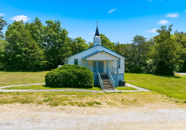 3rd image of 2940 Calderwood Hwy, Maryville, TN 37801 | MLS# 3299707