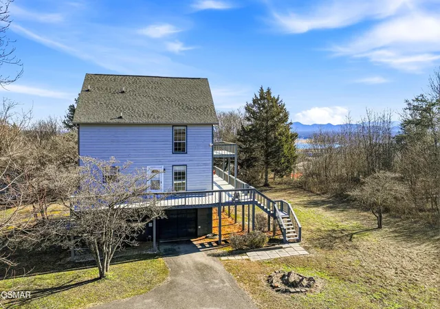 1st image of 2812 Burnett Dr, Kodak, TN 37764 | MLS# 3270018