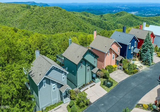 5th image of 1386 Ski View Dr #Unit 113, Gatlinburg, TN 37738 | MLS# 3270199