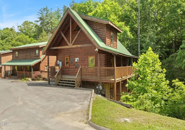 2nd image of 543 Blackberry Ridge Way, Pigeon Forge, TN 37863 | MLS# 3305336