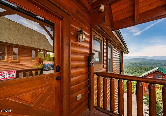 Photo 3 of Sale Pending at 2214 Towering Hemlock Dr, Sevierville, TN 37876 | MLS# 3243157 | Listing updated on 2026-09-20