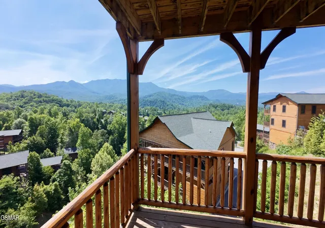 2nd image of 776 Mountain Stream Way, Gatlinburg, TN 37738 | MLS# 3243161