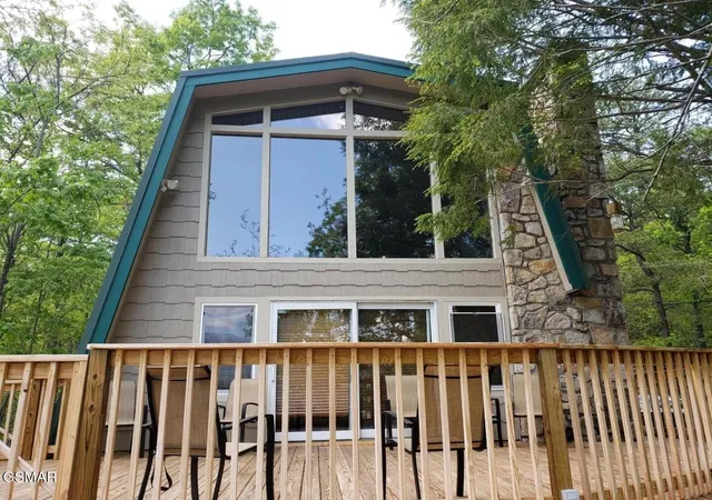 1st image of 1116 Alpenrose Dr, Gatlinburg, TN 37738 | MLS# 3510505