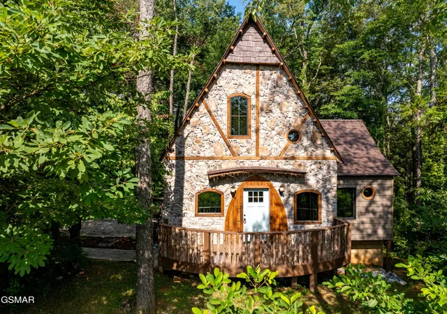 1st image of 970 Douglas Dam Road, Kodak, TN 37764 | MLS# 3278430