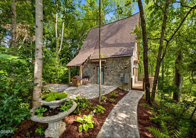 2nd image of 970 Douglas Dam Road, Kodak, TN 37764 | MLS# 3278430