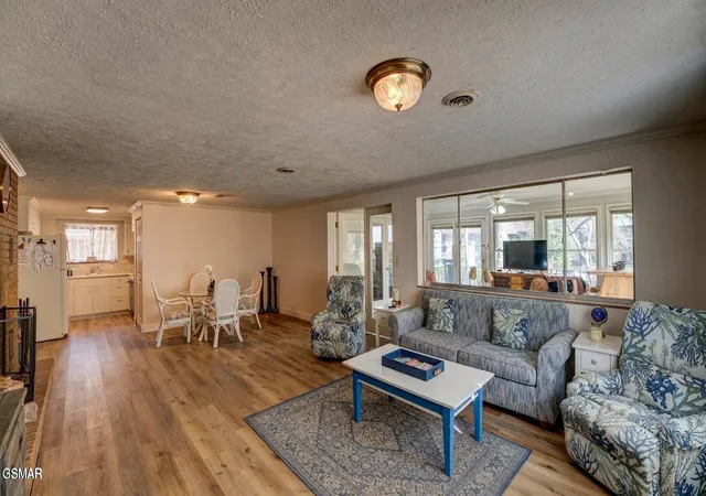 5th image of 438 Cottage Dr, Gatlinburg, TN 37738 | MLS# 3278421