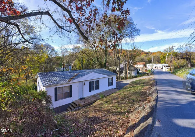 2nd image of 135 Blazer Street, Newport, TN 37821 | MLS# 3278419