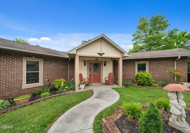 3rd image of 901 Lake Smoky Road, Sevierville, TN 37876 | MLS# 3270207