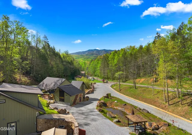 2nd image of 248 Buckhorn Road, Gatlinburg, TN 37738 | MLS# 3299389